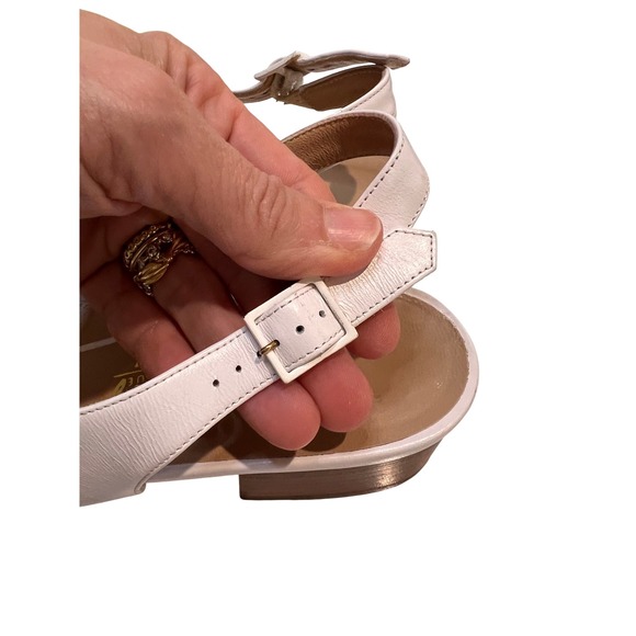 Salvatore Ferragamo White Leather Slingback Heels Gold Buckle Women's Size 9.5 B - Picture 8 of 15